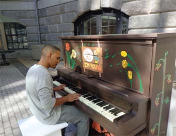 Play Me, I’m Yours: the Street Pianos Boston Festival
